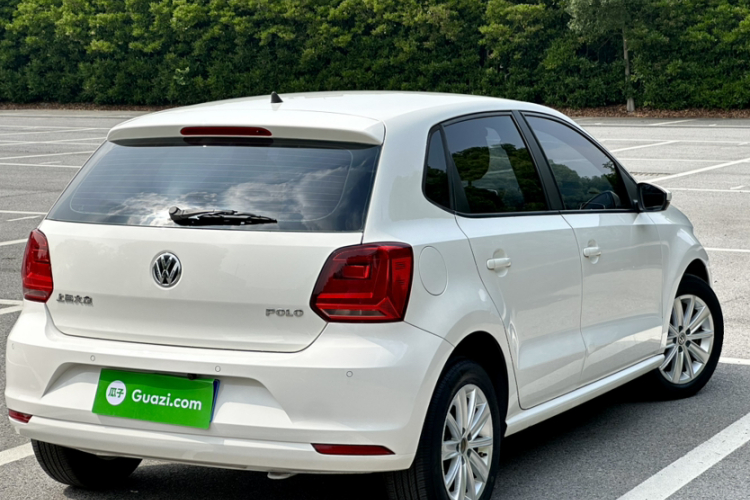 Volkswagen Polo 2015 #9 Volkswagen Polo 2015 car image #9
