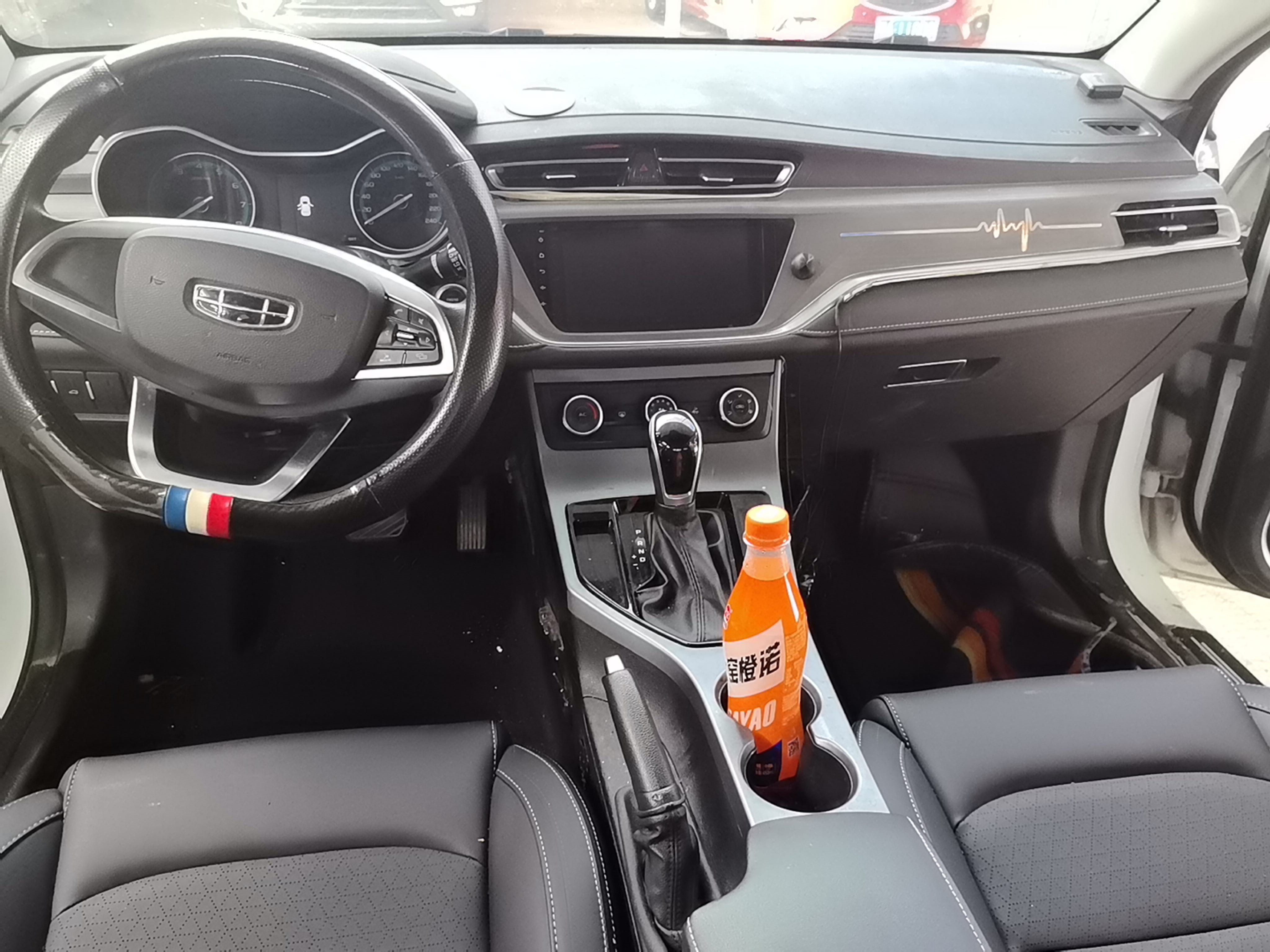 GEELY Emgrand 2022 car image #2