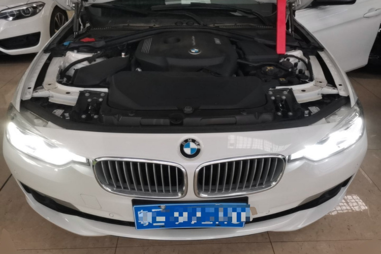 BMW 3 Series 2019 #20 BMW 3 Series 2019 car image #20