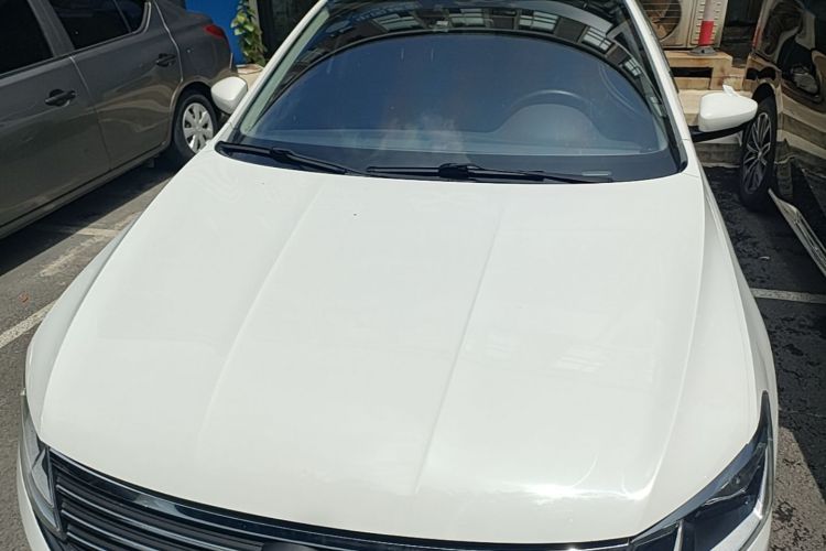 Volkswagen Lavida 2021 car image #3