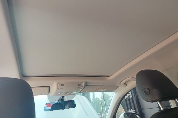 Volkswagen Tharu 2021 car image #18