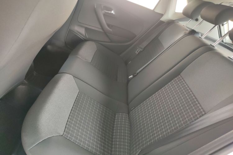 大众 Polo 2015 汽车图片 #13