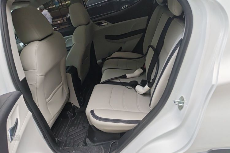 BYD Yuan Pro 2021 #19 BYD Yuan Pro 2021 car image #19