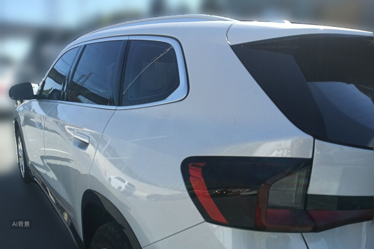 BMW X1 2024 car image #5