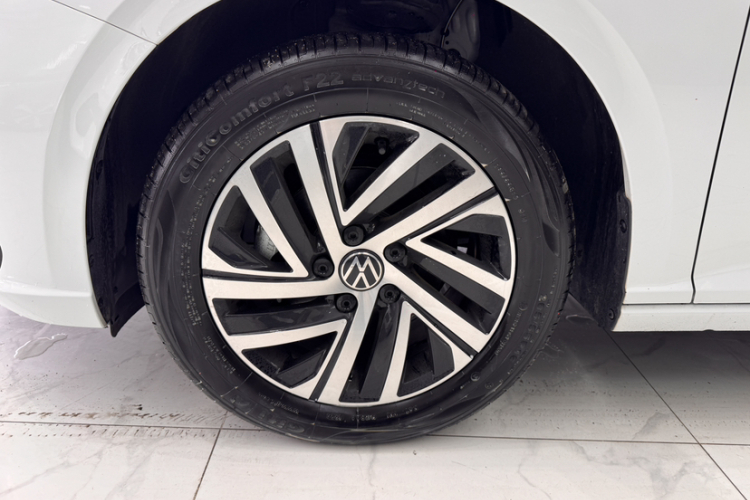 Volkswagen Lavida 2024 car image #3