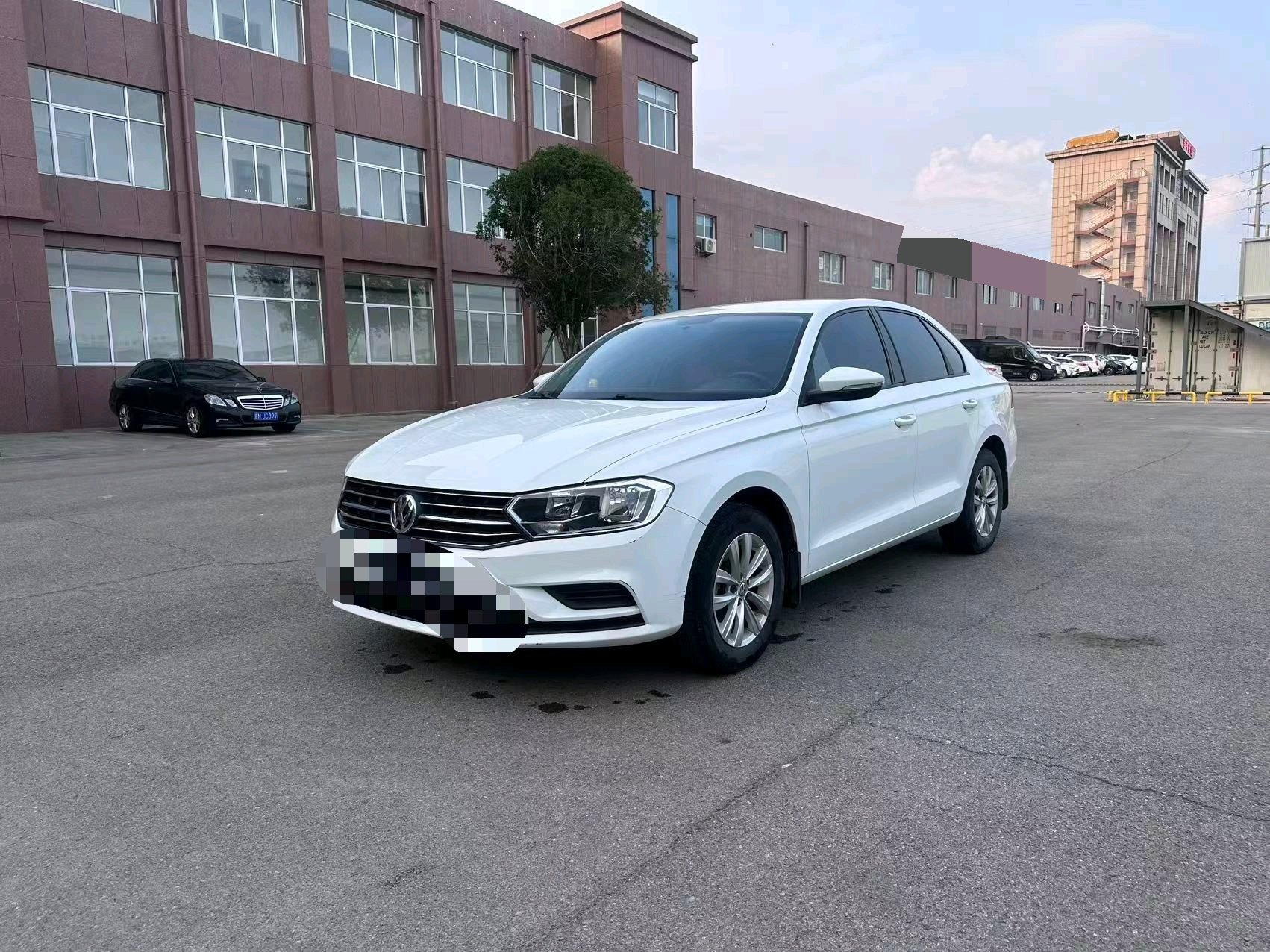 Volkswagen Bora 2018 car image 