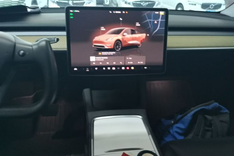 Tesla Model Y 2023 #17 Tesla Model Y 2023 immagine di auto #17