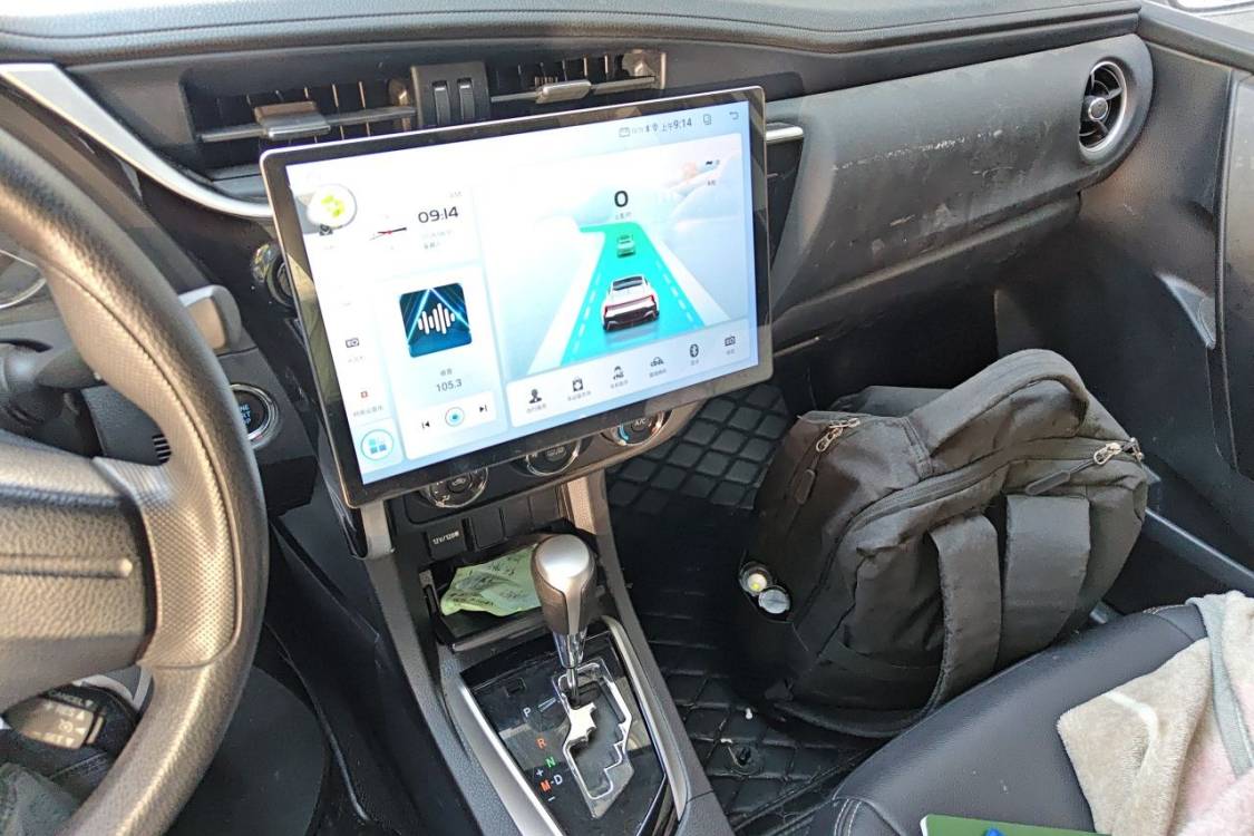 Toyota Corolla 2018 #29 Toyota Corolla 2018 car image #29
