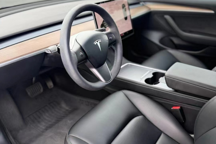 Tesla Model 3 2023 #11 Tesla Model 3 2023 car image #11