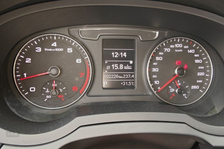 Audi Q3 2017 #14 Audi Q3 2017 car image #14