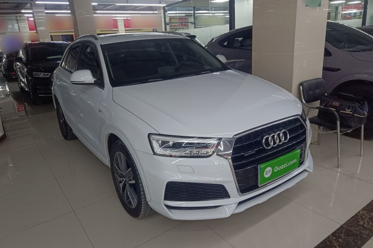 Audi Q3 2019 immagine di auto #6