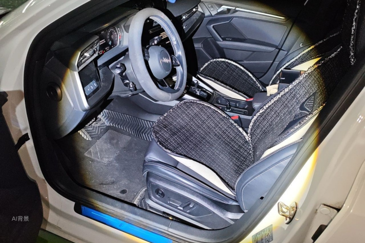 Audi A3 2023 car image #18