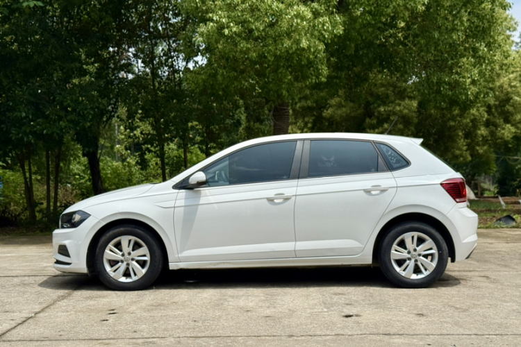 Volkswagen Polo 2019 #5 Volkswagen Polo 2019 car image #5