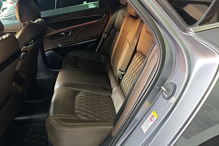 BYD Han 2022 immagine di auto #13