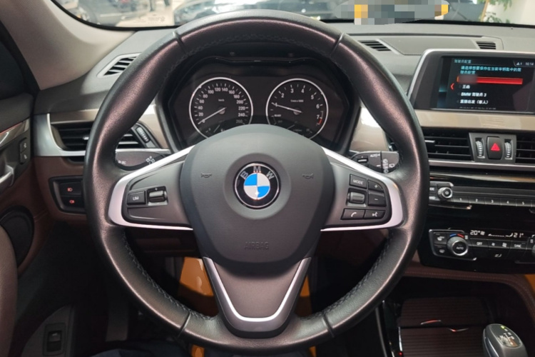 BMW X1 2018 #11 BMW X1 2018 car image #11