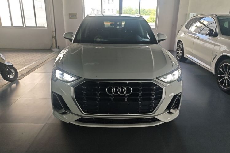 Audi Q3 2021 #3 Audi Q3 2021 car image #3