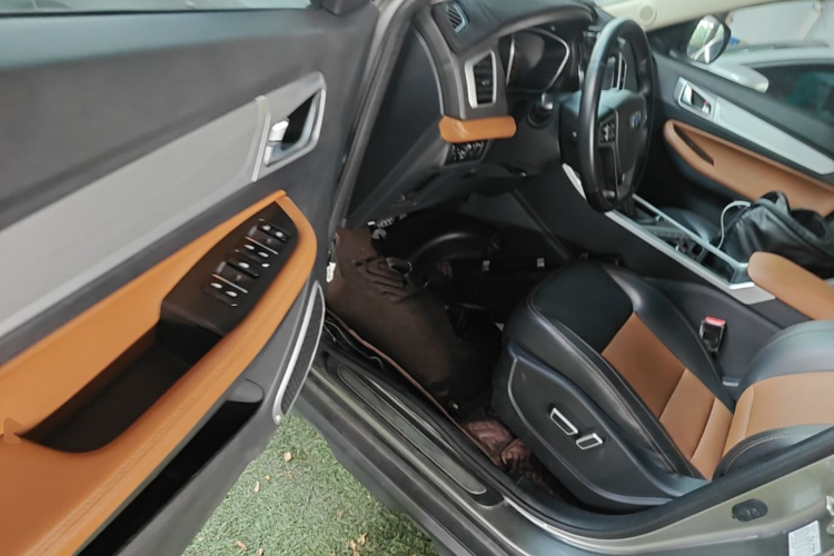 GEELY Vision X6 2019 #16 GEELY Vision X6 2019 car image #16