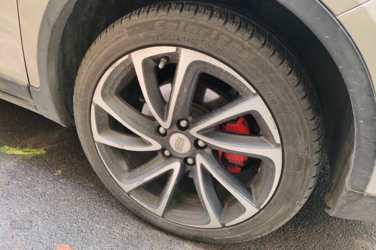 GEELY Emgrand GS 2019 immagine di auto #9