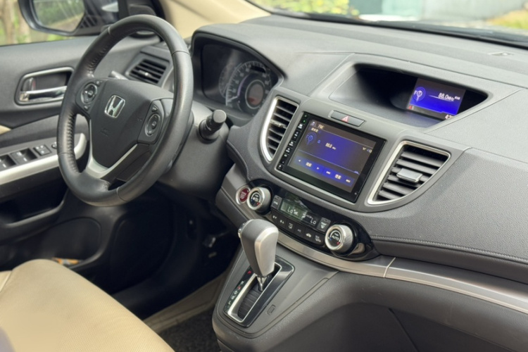Honda CR-V 2015 car image #19