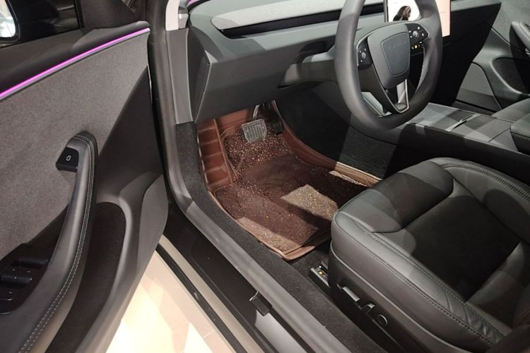Tesla Model 3 2023 #12 Tesla Model 3 2023 car image #12