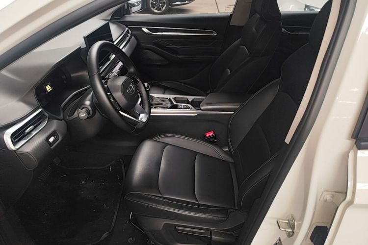 GEELY Emgrand 2024 car image #15