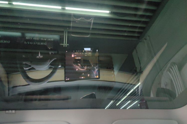 Tesla Model Y 2023 car image #20