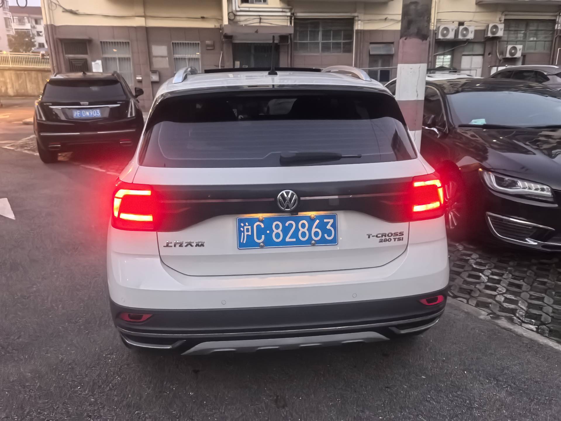 2021 car image #10