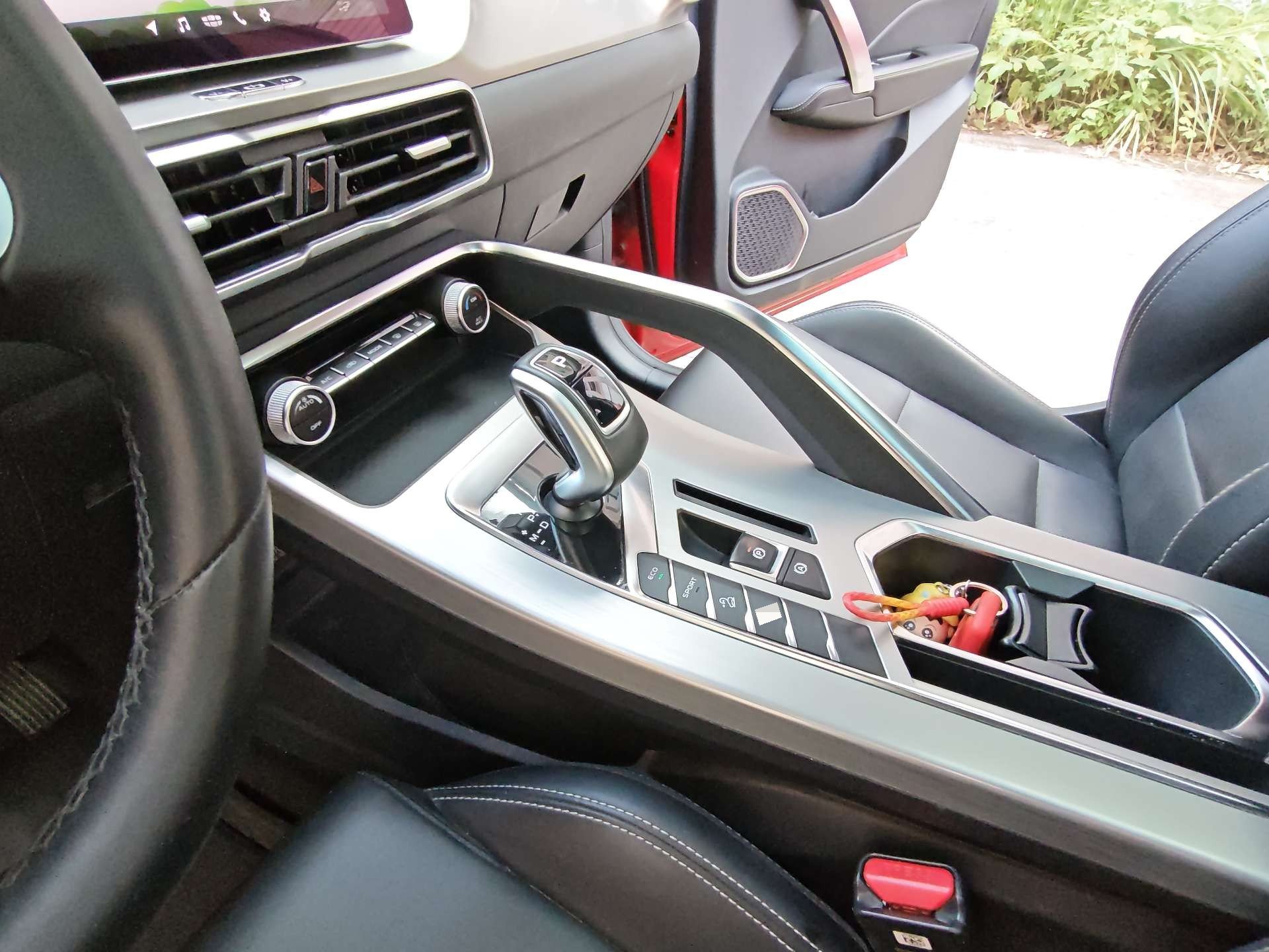 GEELY Coolray 2019 immagine di auto #11