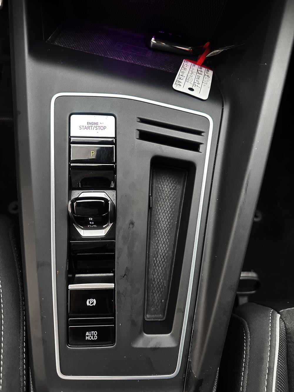 Volkswagen Golf 2021 car image #16