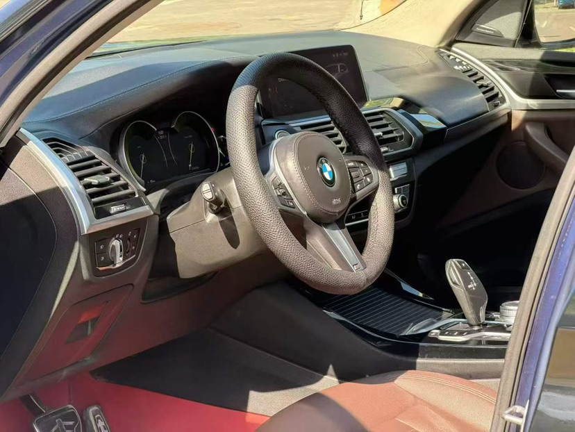 BMW X3 2019 #4 BMW X3 2019 car image #4