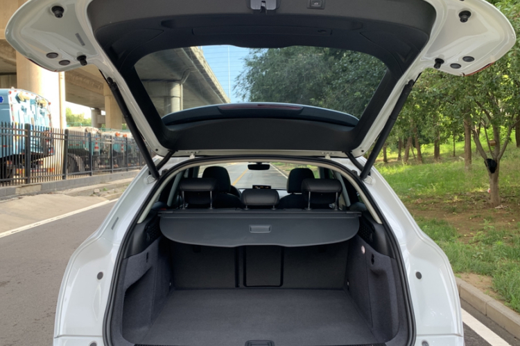 Audi Q3 2019 #17 Audi Q3 2019 car image #17
