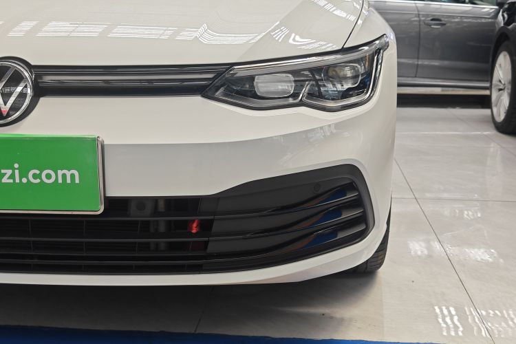 Volkswagen Golf 2024 صورة سيارة #23