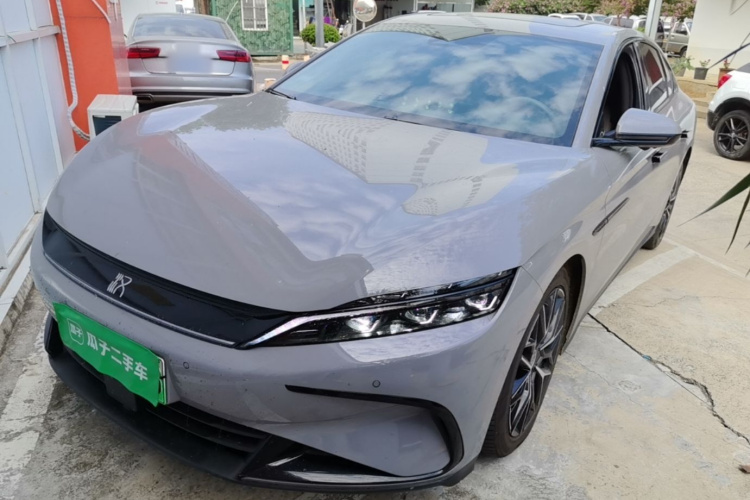 BYD Han 2024 car image #2
