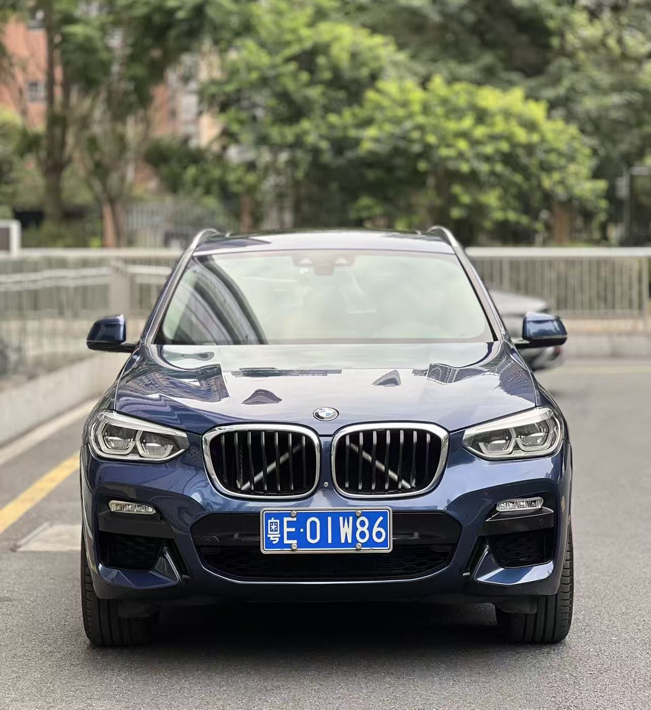 BMW X3 2018 car image #2