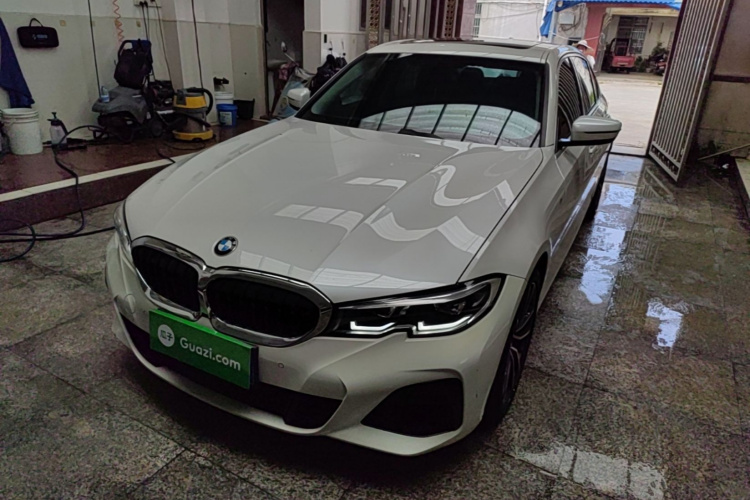 BMW 3 Series 2020 #2 BMW 3 Series 2020 car image #2