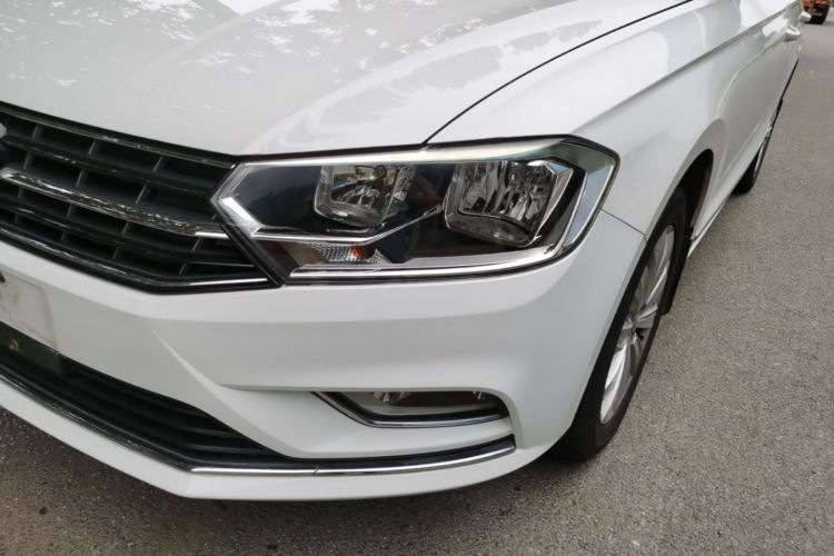 Volkswagen Bora 2017 car image #23