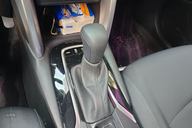 Toyota Corolla Cross 2024 car image #16