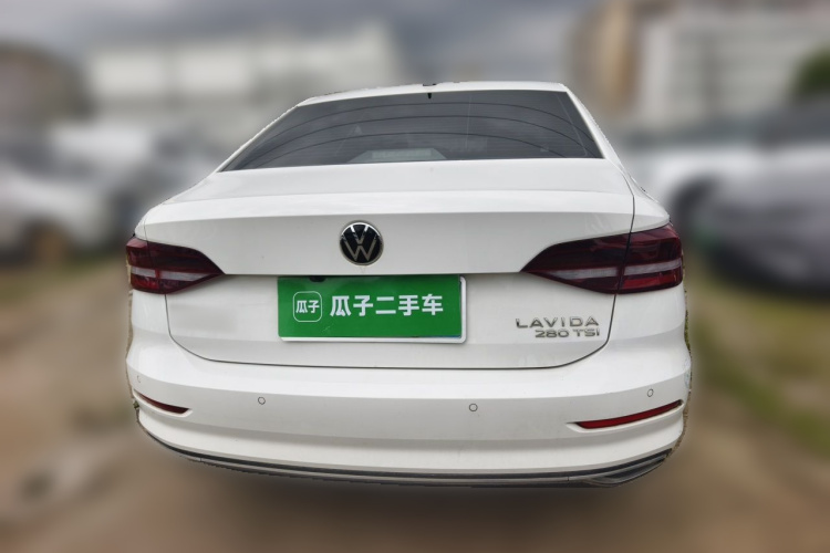 Volkswagen Lavida 2021 car image #4