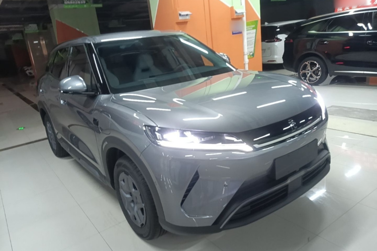 BYD YuanUP 2026 car image #4