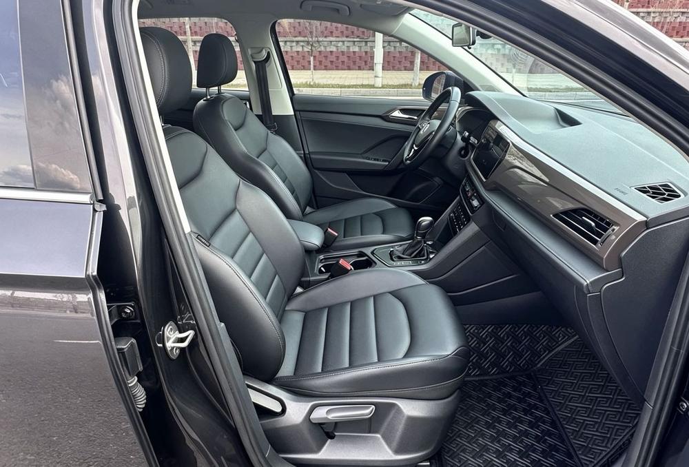 Volkswagen Tharu 2021 car image #22