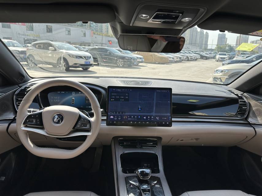 BYD Han 2025 car image #5