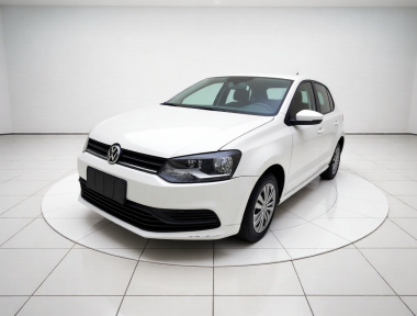 Volkswagen Polo 2018 car image 