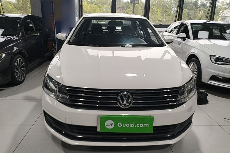 Volkswagen Lavida 2019 car image #3
