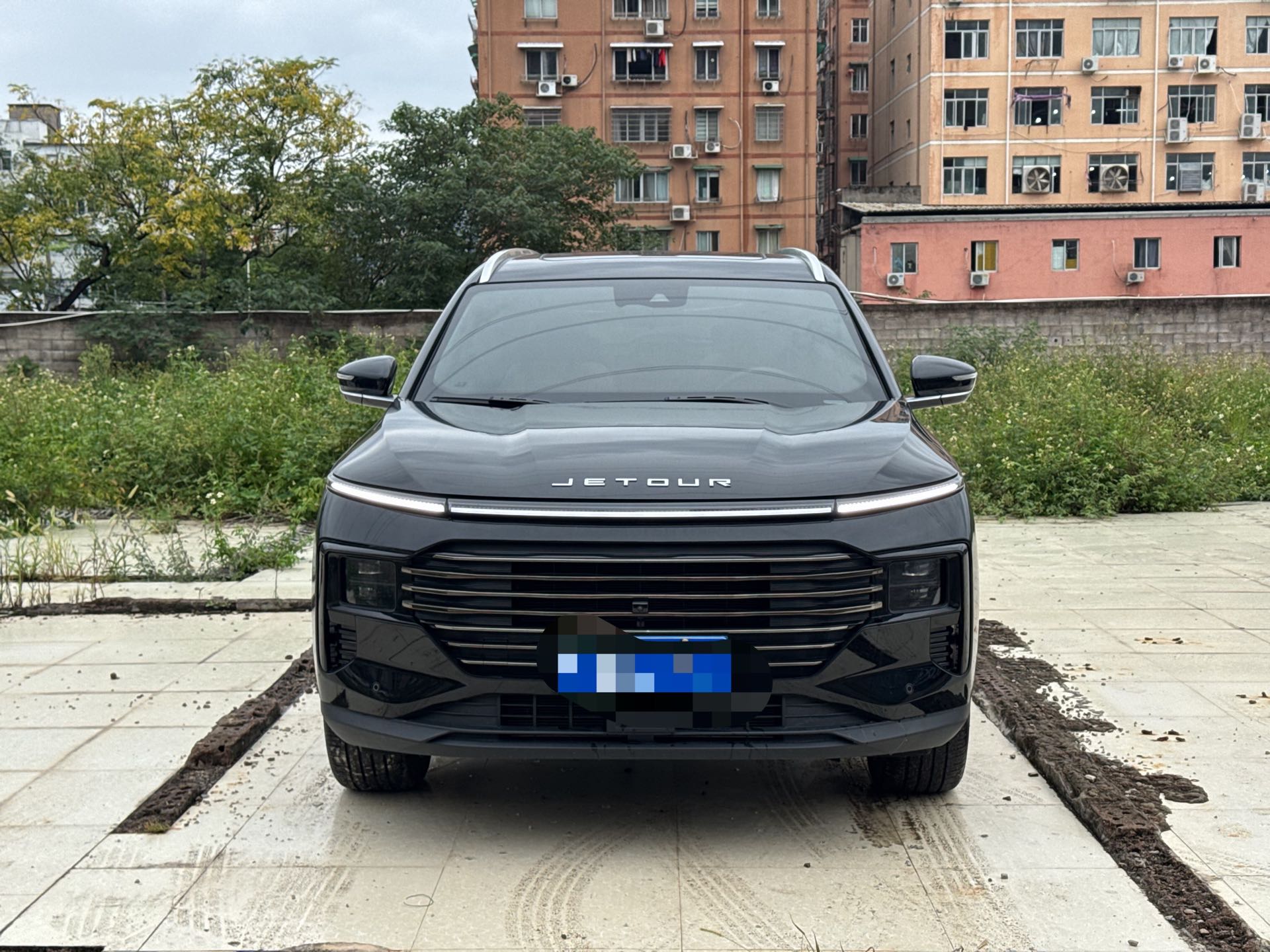 Jetour X70 PLUS 2024 car image #2