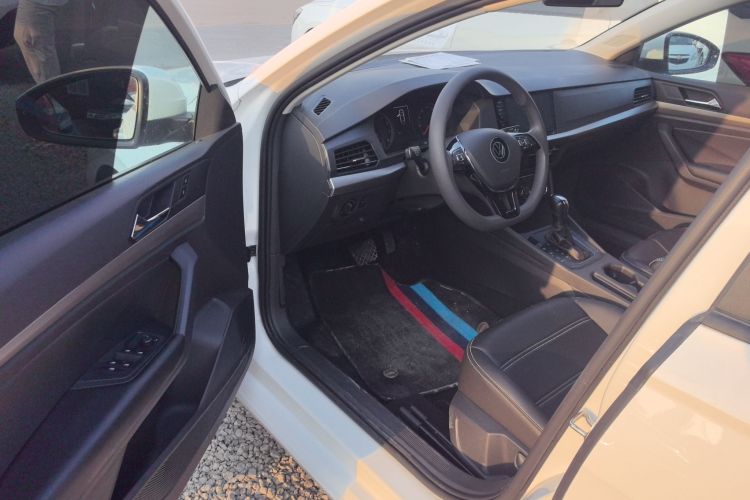 Volkswagen Lavida 2021 imagen de coche #16