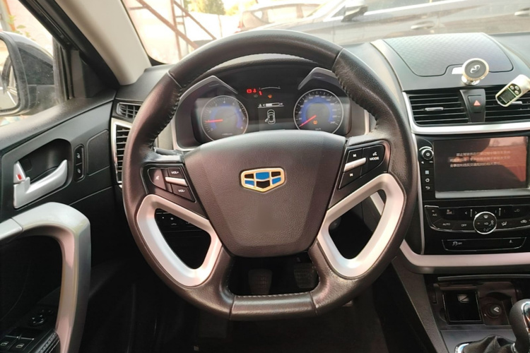 GEELY Emgrand 2016 #11 GEELY Emgrand 2016 car image #11