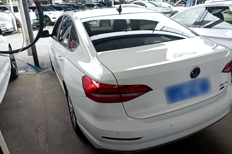 Volkswagen Lavida 2020 car image #5
