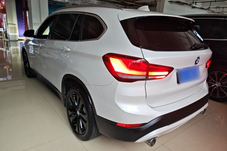 BMW X1 2021 car image #5