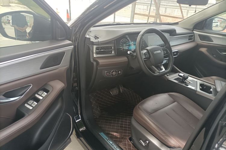 Jetour X90 PLUS 2023 car image #12