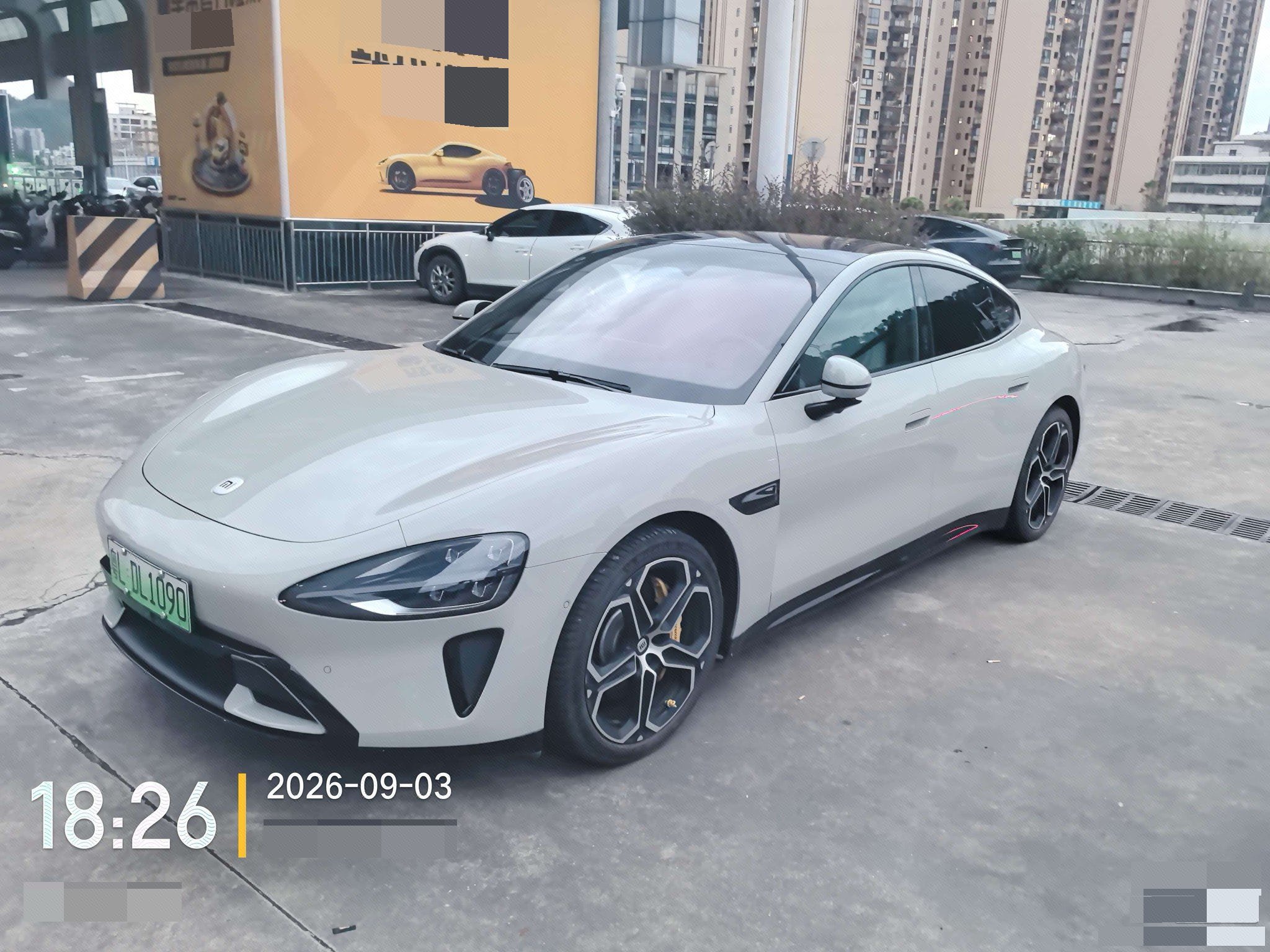 MI SU7 2025 car image 